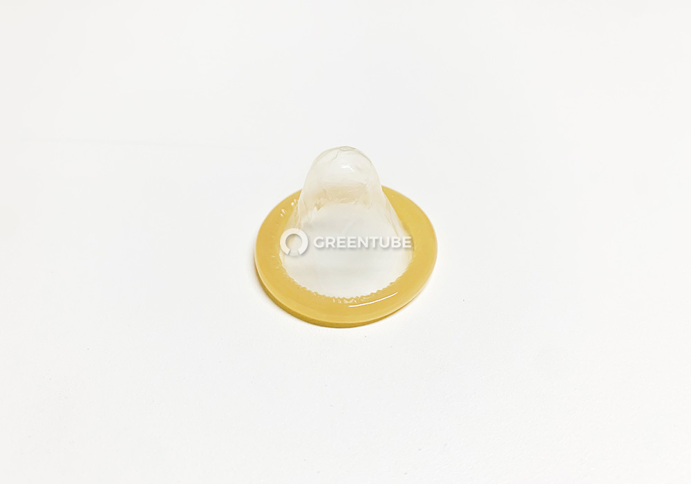 레드컨테이너 세이프 레드S 스파이럴 콘돔 포장 개봉 - 콘돔 전문 쇼핑몰 그린튜브