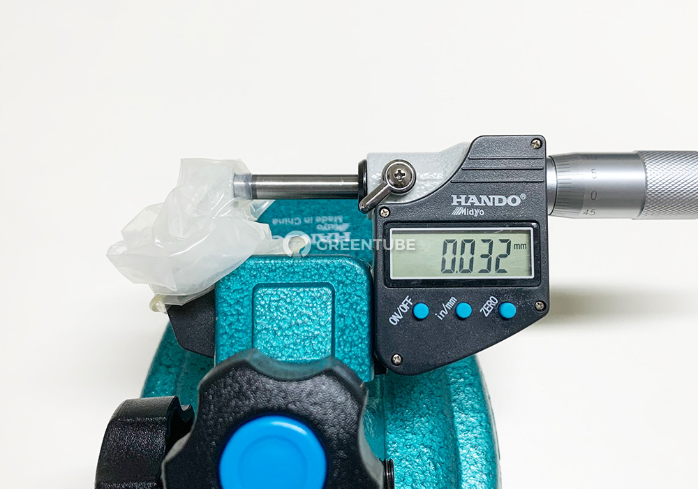 듀렉스 인비저블 엑스트라 센서티브 콘돔 두께 측정 - 콘돔 전문 쇼핑몰 그린튜브