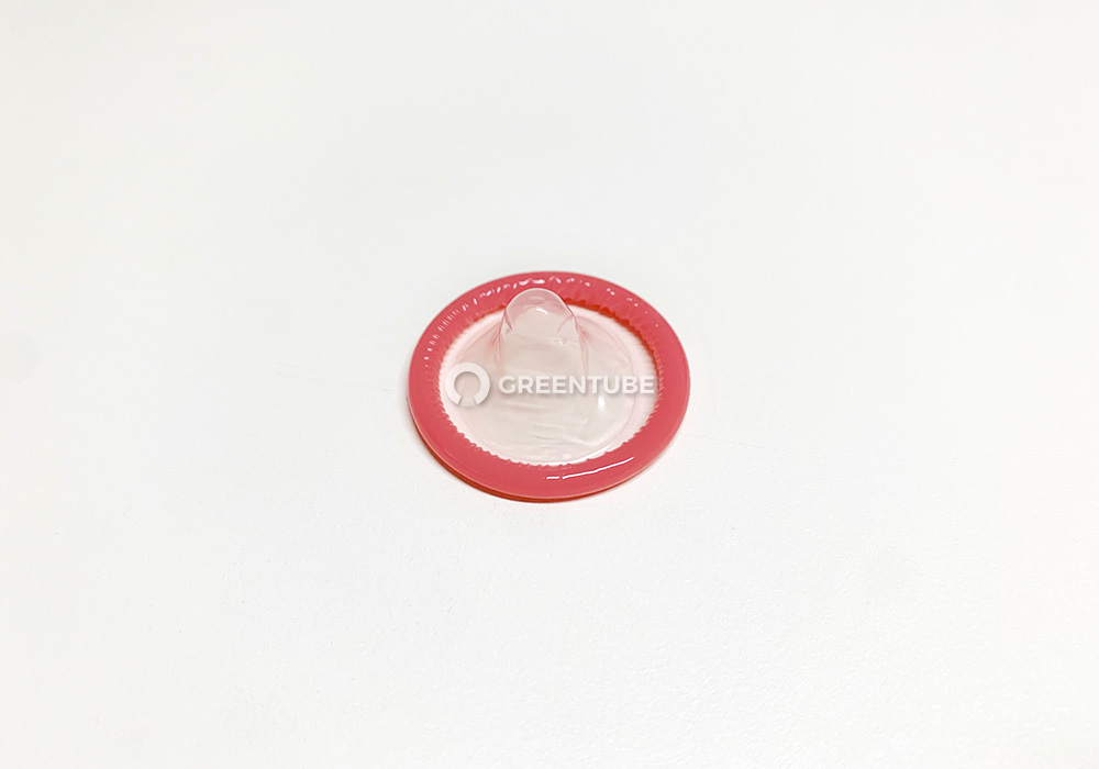 비아스킨 울트라씬 콘돔 포장 개봉