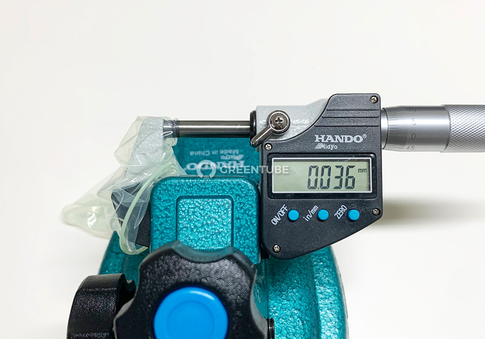 오카모토 뉴 스킨레스 2000 콘돔 두께 측정 - 콘돔 전문 쇼핑몰 그린튜브