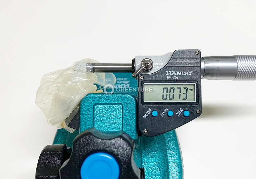 유니더스 파워링 콘돔 두께 측정 - 콘돔 전문 쇼핑몰 그린튜브